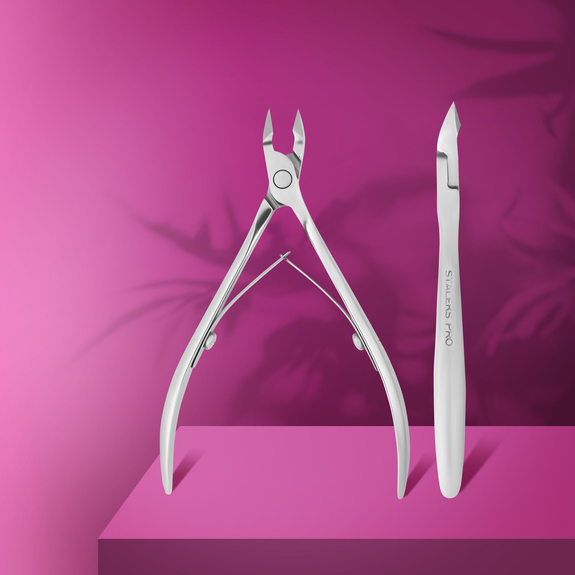 Pince à cuticules professionnelle STALEKS PRO EXPERT 90, 7 mm