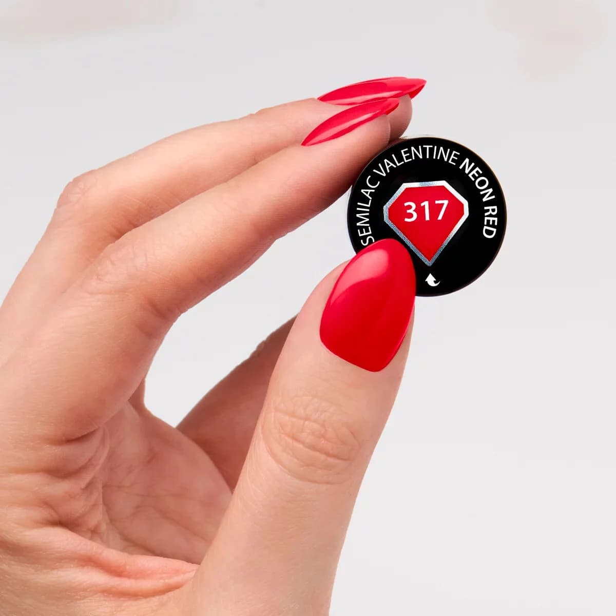 Swatche Semilac – Vernis semi-permanent UV/LED 317 Neon Red– 7ml